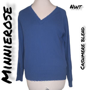 NWT Minnie Rose Women's Blue Tattered V-Neck Long Sleeve Sweater Size X-Small